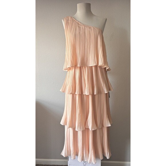 Lulu's Blush Pink One Shoulder Midi Tiered Dress Spring Summer Wedding size Med - Picture 1 of 11